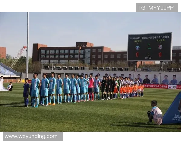 保定容大迎战大连千兆全力争胜展现球队实力与斗志